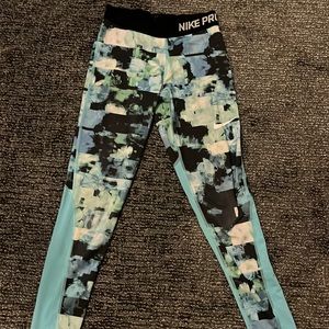Nike pro leggings
